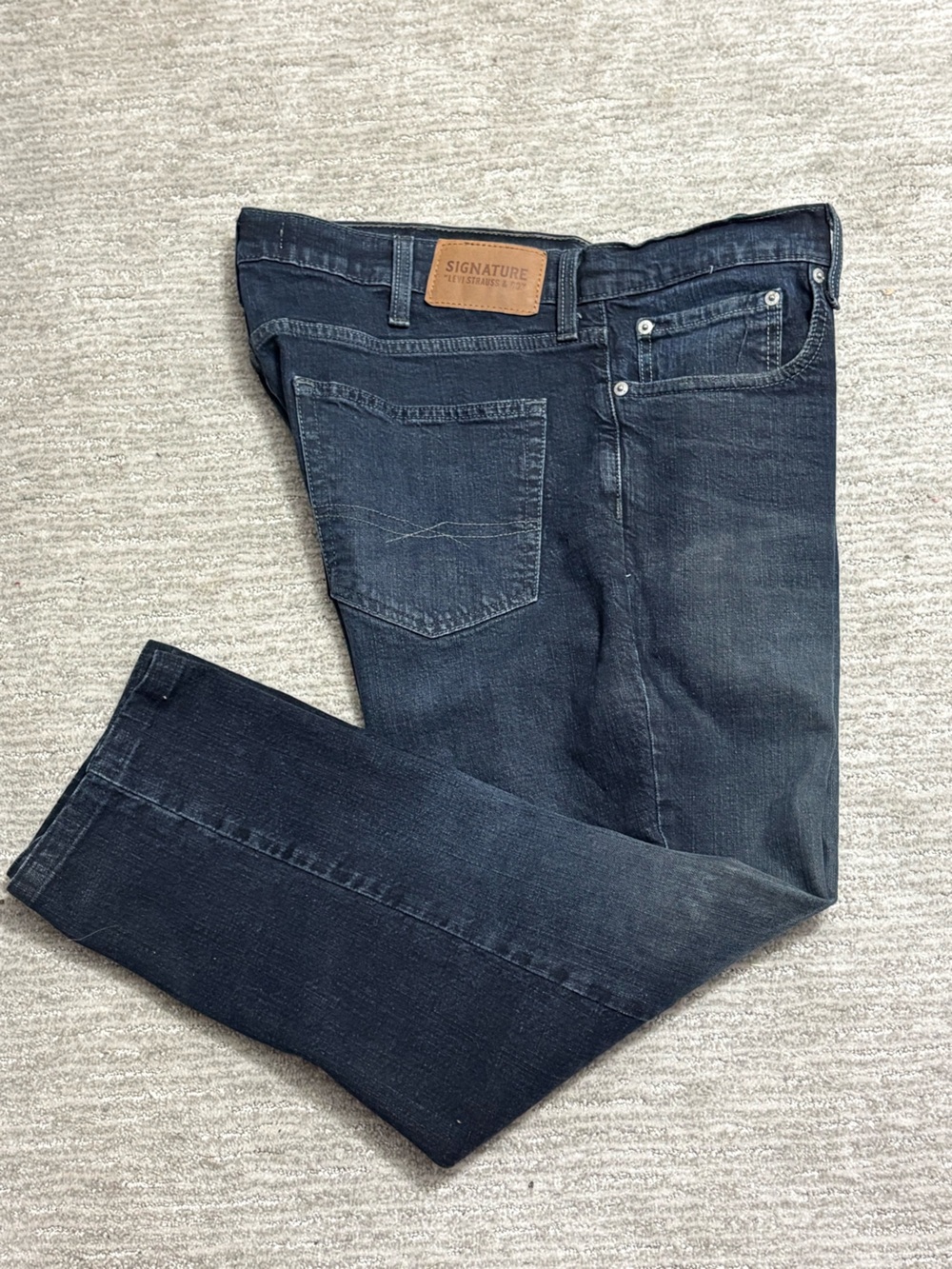 Signature by Levi Strauss Men's Indigo Straight Jeans W38 L 30